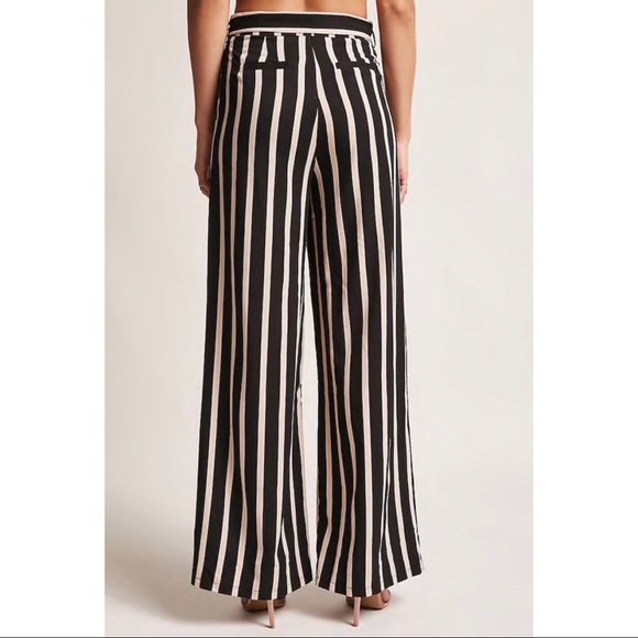 Forever 21 Striped wide-leg Pant with Tie - Picture 2 of 4